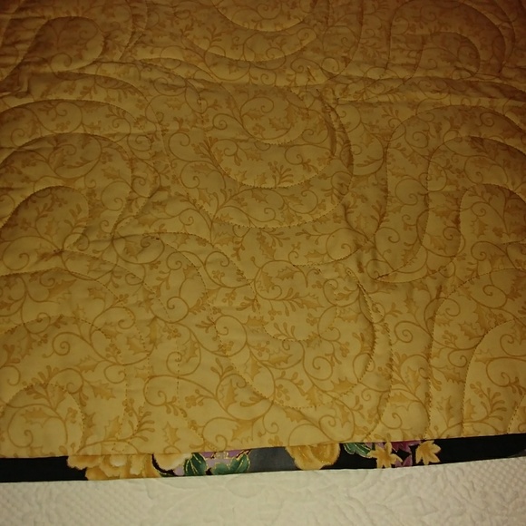 Small Lap Quilt - Picture 5 of 5